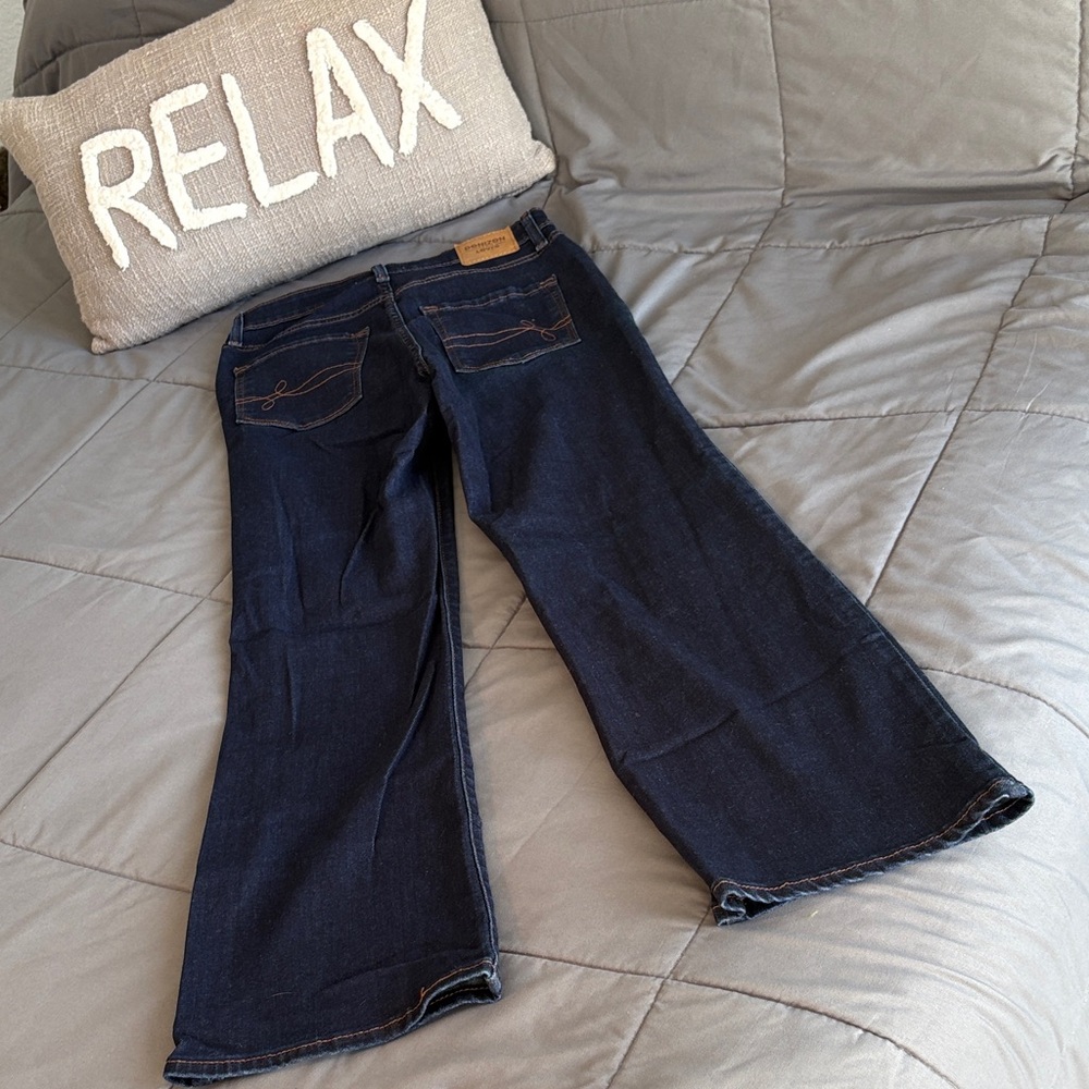 Denizen from Levi's Dark Blue Cropped Jeans